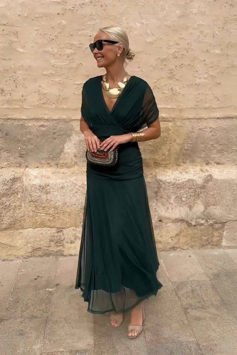 Amelia | Elegant V-neck Maxi Dress