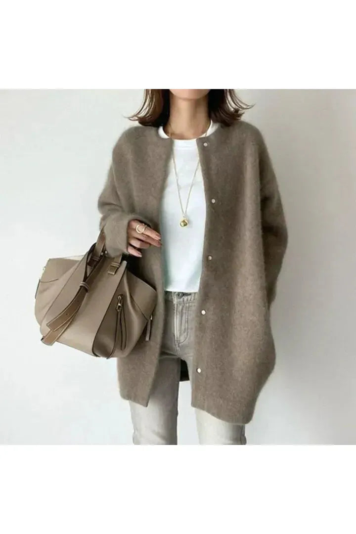 Adèle - Elegant Knit Cardigan